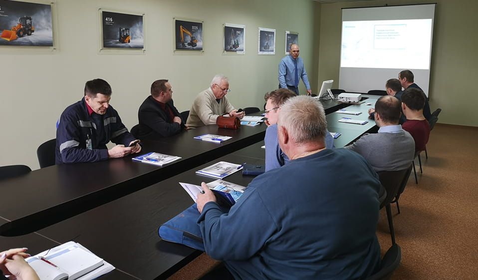 Рабочее совещание сотрудников ПРУП Гроднооблгаз и ТСЦ Амкодор-Гродно