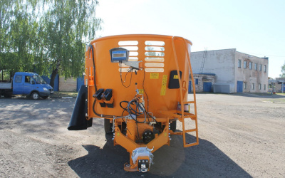 Кормосмеситель-раздатчик В-МИКС-14Н-2Ш Кормосмеситель-раздатчик В-МИКС-14Н-2Ш