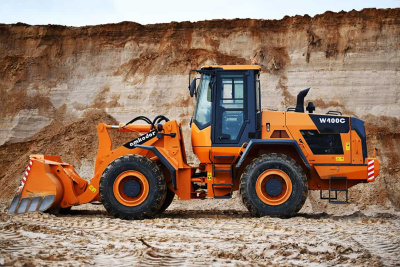 Погрузчик универсальный АМКОДОР W400C Погрузчик универсальный АМКОДОР W400C