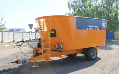 Кормосмеситель-раздатчик В-МИКС-14Н-2Ш Кормосмеситель-раздатчик В-МИКС-14Н-2Ш