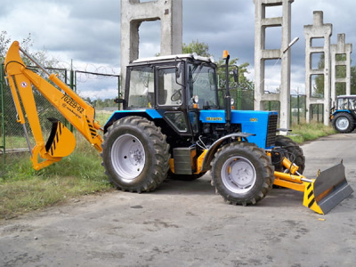 Экскаватор АМКОДОР 702ЕВ-02 Экскаватор АМКОДОР 702ЕВ-02